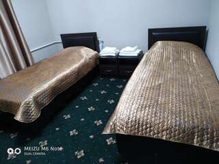 Отель Гостиница QAINAR HOTEL Нур-Султан Стандартный двухместный номер с 2 отдельными кроватями-1