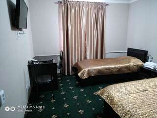 Отель Гостиница QAINAR HOTEL Нур-Султан Стандартный двухместный номер с 2 отдельными кроватями-2
